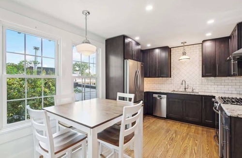 Slidell Apartment | Historic District Home