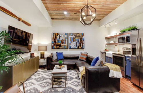 Historic District - North Condo | Historic Downtown Building Buyout | Nightlife