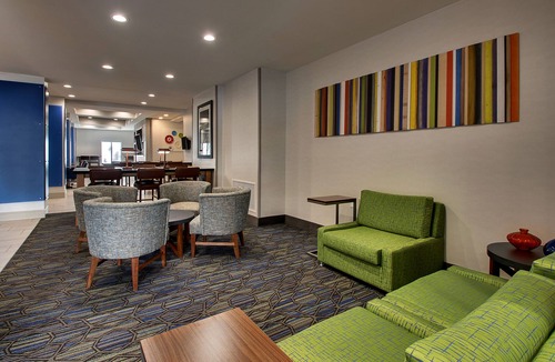 Clarkdale Hotel | Holiday Inn Express Hotel & Suites Austell - Powder Springs by IHG