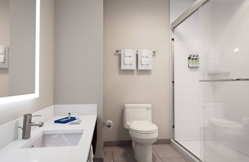 Senatobia Hotel | Holiday Inn Express & Suites Senatobia I 55 by IHG