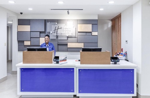 Inniswold Hotel | Holiday Inn Express & Suites Baton Rouge East by IHG