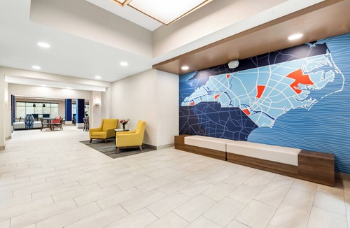 Sylva Hotel | Holiday Inn Express & Suites Sylva - Western Carolina Area by IHG