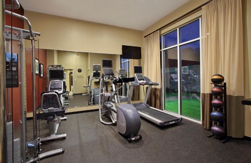 Hammond Hotel | Holiday Inn Hammond by IHG