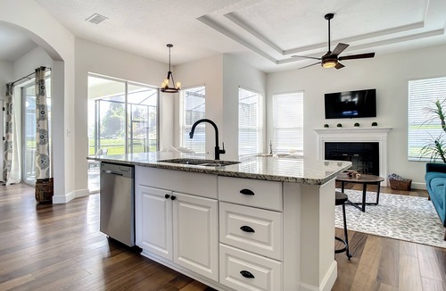 Deltona Lakes House | Holiday Ready Beautiful & Cozy - Heated Pool Home!