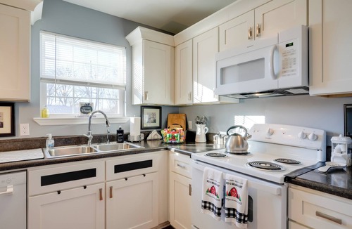 Chattanooga Cottage | Home 3 Mi to Dtwn Chattanooga: 1 Night Stays!