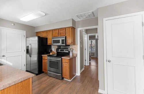 Pooler House | Home in Pooler w/FirePit and Game Room