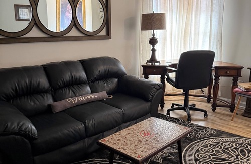 Golden Grove House | Hometown Comfort 7
