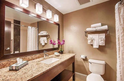 Orlando Hotel | Homey Retreat with Pool - Perfect for Disney Visits | Four Family Ready Rooms