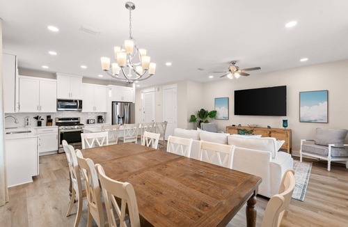 Bid-a-wee Beach House | Horizon Dreams B | One Block from Beach, Private Pool, Fenced Yard