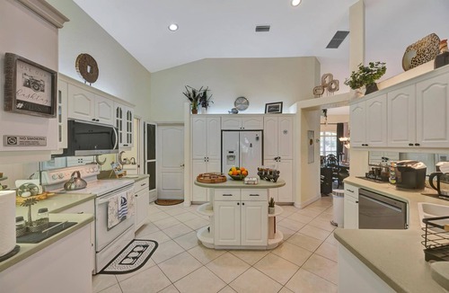 Port Charlotte House | Hot Tub & Heated Pool | 3B & Dock with Home Gym