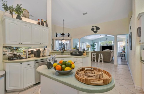 Port Charlotte House | Hot Tub & Heated Pool | 3B & Dock with Home Gym