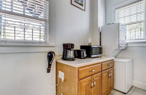 Thomas Square House | Huge Home in Starland District, Heated Pool Access