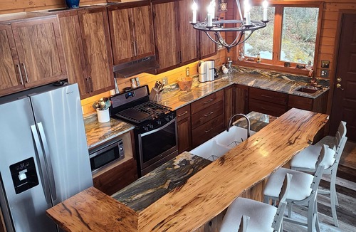 Glenville Cabin | I stood on the deck in complete awe of the view. tears streaming down my face.