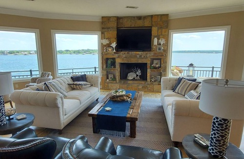 Graford House | Impeccable Home With Stunning Lake Views