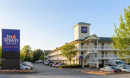 Smyrna Hotel | InTown Suites Extended Stay Select Atlanta GA -Smyrna