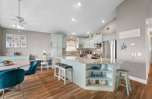 Nettles Island House | Intracoastal Canal Front paradise in this amazing 2 bed 2 bath Beach house