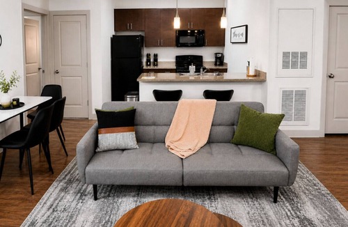 Five Points South Apartment | Iron City Retreat | Modern 2BR Stay