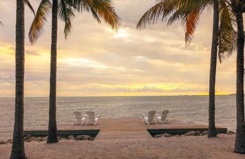 Marathon Resort | Isla Bella Beach Resort & Spa - Florida Keys
