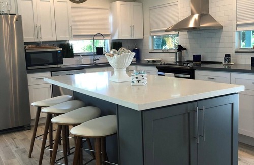 White Marlin Beach House | Islamorada Paradise - Canal Front & Private Beach Access