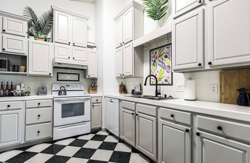 Whitemarsh Island House | Island Home I Game Room I Near Downtown & Beach