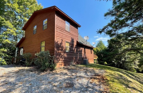 Murphy Ski Chalet | Jolly Rancher Mountain Cabin