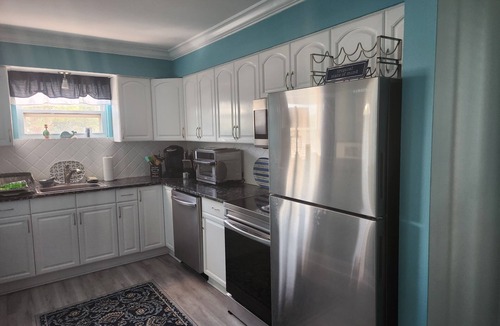 St. Pete Beach Condo | Just a Short Walk to the Beach !