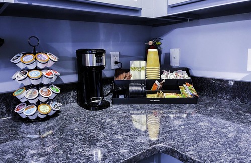 Southwestern House | Just Minutes From Airport & Downtown