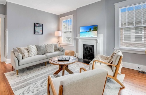 Midtown House | Keep on the Sunny Side in Midtown Augusta
