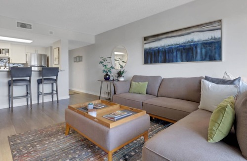 Edgewood Condo | Kick Back with a Dockside Escape, Sunset Views, River Breezes, or Explore nearby Downtown!