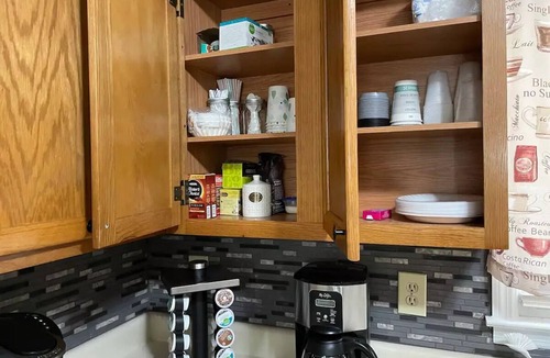 Griffin House | King Bed Cozy 3BR/2BA Home in Griffin GA