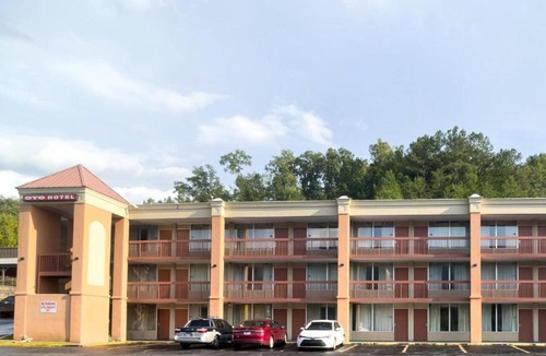 Harriman Apartment | King Bed | Non Smoking | Harriman