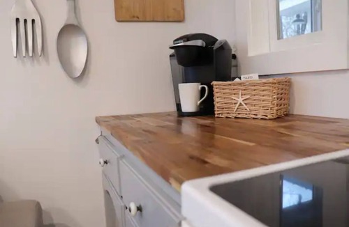 Camden Cabin | Ky Lake/Tn River Lake Cabin Wi-Fi 100mps