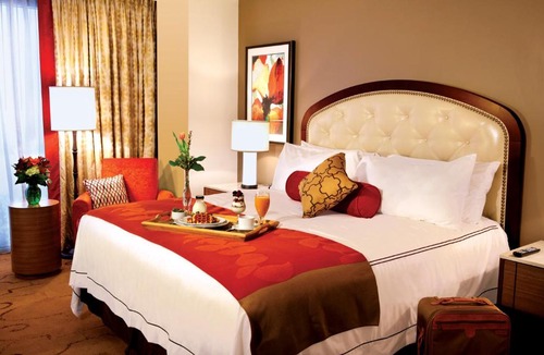 Highlands - Perkins Hotel | L'Auberge Baton Rouge