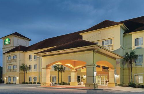 Satsuma Hotel | La Quinta by Wyndham Mobile Satsuma/Saraland