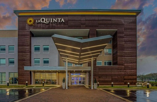 Miramar Beach Hotel | La Quinta Inn & Suites by Wyndham Miramar Beach-Destin