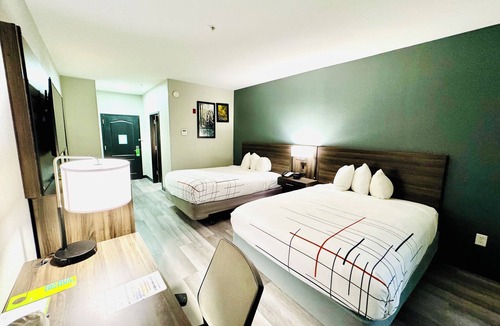 Rome Hotel | La Quinta Inn & Suites by Wyndham Rome