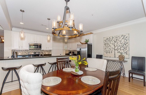 Dadeville Condo | Lake Martin FAN FAVE! Waterfront, Boat Slip, Office, 2 FP, Balcony, in RESORT!