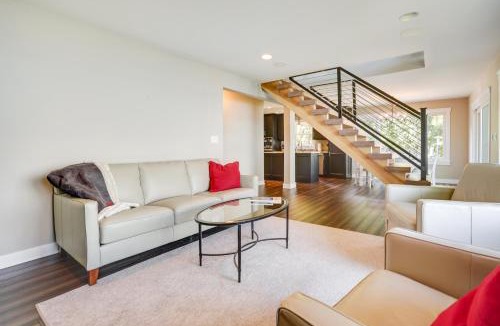 Lake Wissota House | Lakefront Chippewa Falls Haven w/Private Deck!