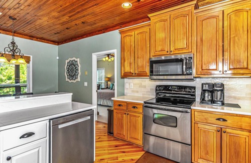 Pleasure Point House | Lakefront Home with Views! 40 minutes to Auburn
