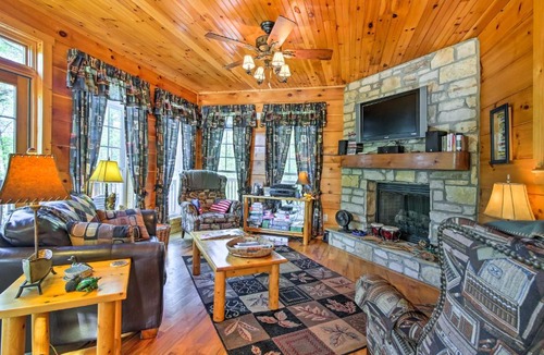 Fair Play House | Lakefront South Carolina Abode w/Deck & Boat Dock