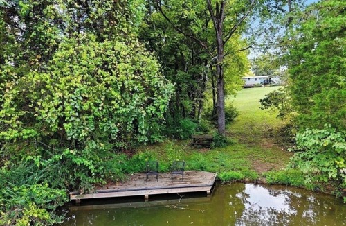 Greenback House | Lakefront Vacation Home - boat ramp and dock - 3 bedroom, 2 bath