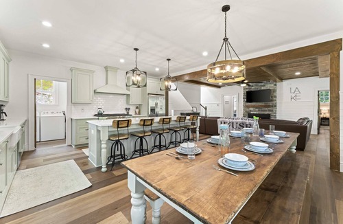 Jacksboro House | Lakeside Retreat, Sleeps 22, Dock, Grill, Game Room