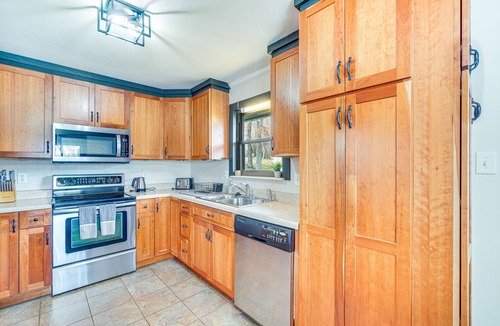 Spring City House | Lakeside Spring City Home: Private Boat Ramp!