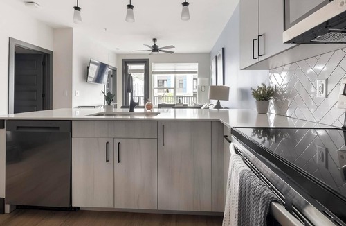 East Side Apartment | Landing | Amazing 2BD, Game Room, Clubhouse