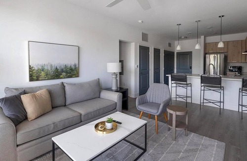 Crestline Heights Apartment | Landing | Amazing 2BD, Gym, Clubhouse
