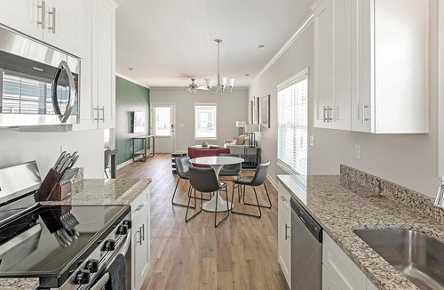 Huntsville Apartment | Landing | Amazing 2BD, Courtyard, Clubhouse