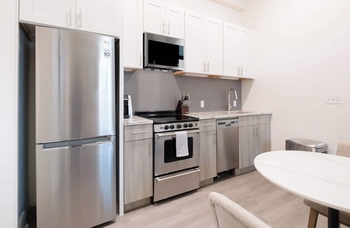 Five Points South Apartment | Landing Apartments UAB