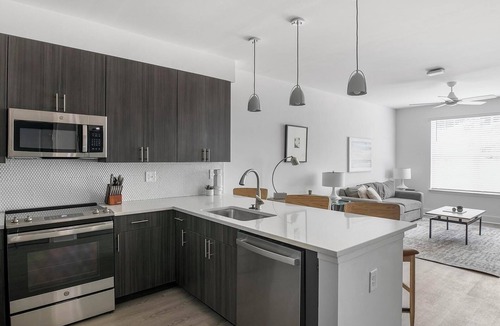 Crestline Heights Apartment | Landing | Beautiful 1BD, Pool, Clubhouse