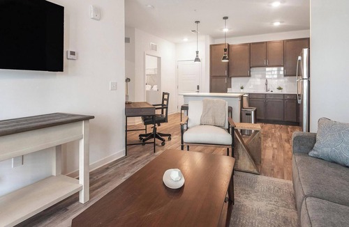 Cordova Apartment | Landing | Beautiful 1BD, Clubhouse