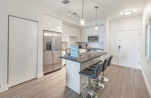 Port Tampa City Apartment | Landing | Beautiful 1BD, Pool, Clubhouse